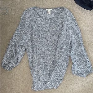 Grey/white/black sweater